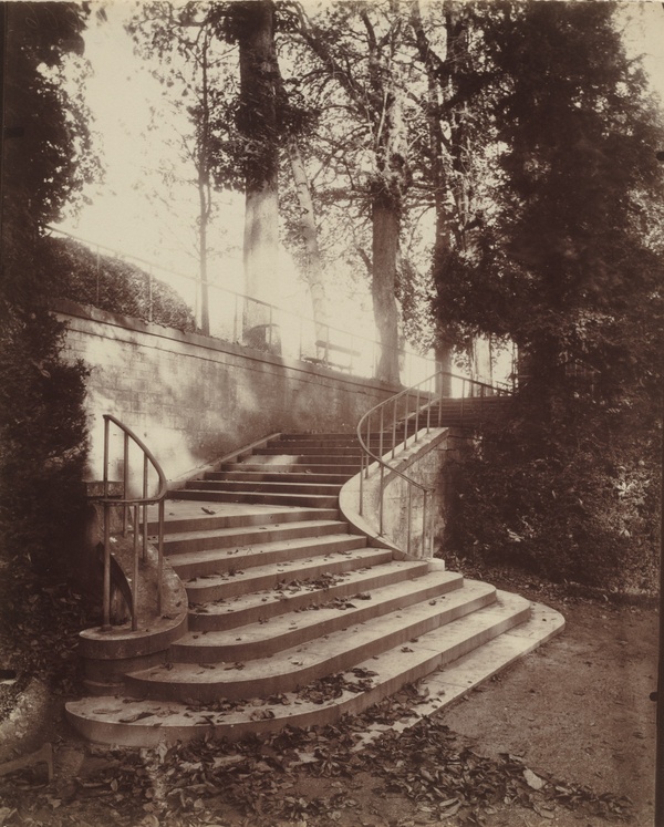 The Steps at Saint-Cloud - Eugène Atget (1906)